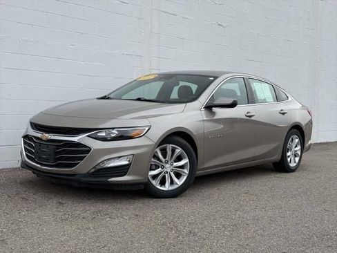 Used 2024 Chevrolet Malibu LT FWD image 1