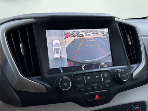 Used 2018 GMC Terrain Denali w/ Advanced Safety Package image 42