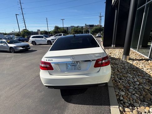Used 2013 Mercedes-Benz E 350 4MATIC Sedan image 7