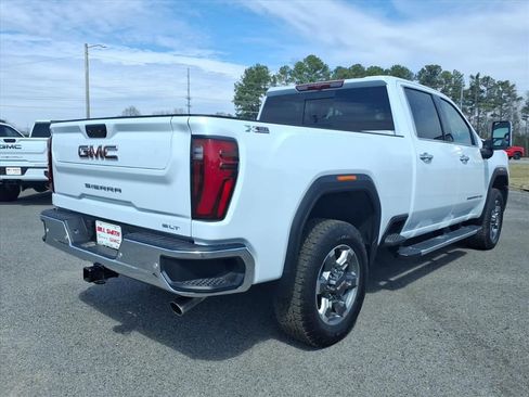 New 2026 GMC Sierra 2500 SLT w/ SLT Premium Package image 7
