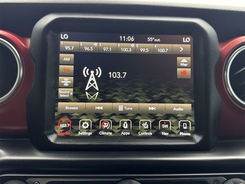 Used 2018 Jeep Wrangler Unlimited Rubicon image 22