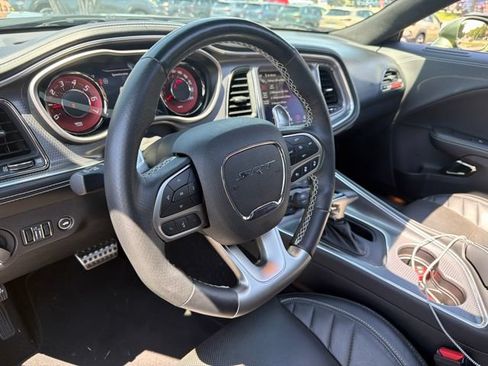 Used 2023 Dodge Challenger SRT Hellcat RWD image 6