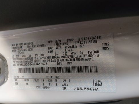 Used 2022 Ford Escape SE FWD image 33
