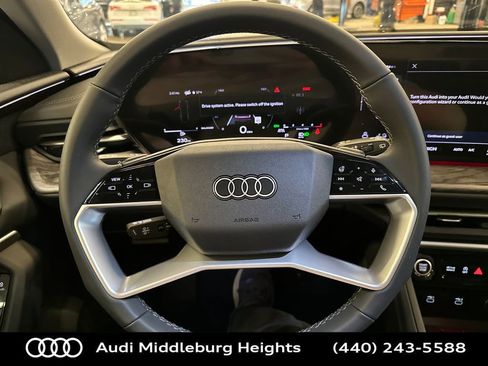 New 2025 Audi Q5 Premium image 14