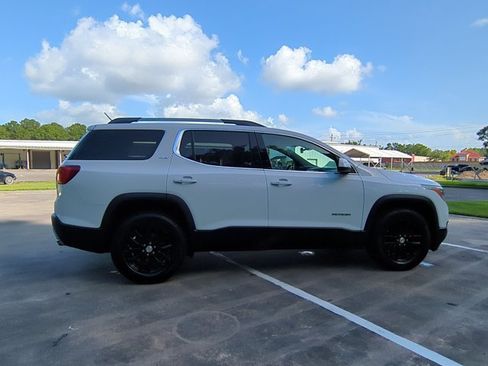 Used 2019 GMC Acadia SLT AWD/4WD image 4