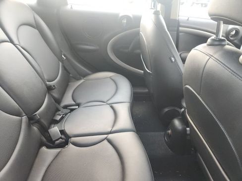 Used 2012 MINI Cooper Countryman FWD image 9