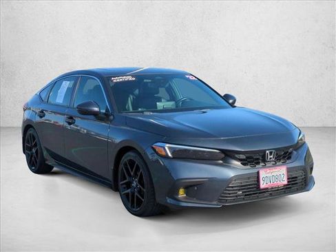 Used 2022 Honda Civic Sport Touring image 3