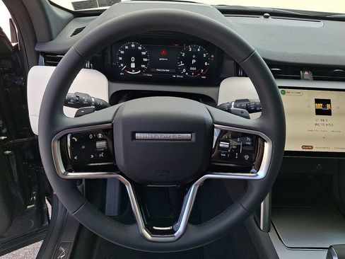 New 2026 Land Rover Discovery Sport Landmark AWD/4WD image 11