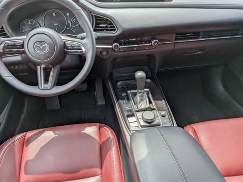 Used 2025 MAZDA CX-30 AWD 2.5 S w/ Preferred Package image 17