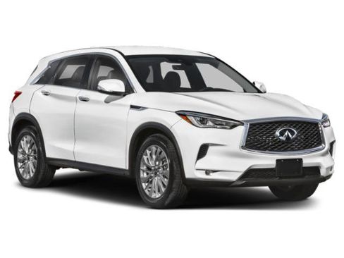 Used 2024 INFINITI QX50 Luxe w/ Accent Package FWD image 9