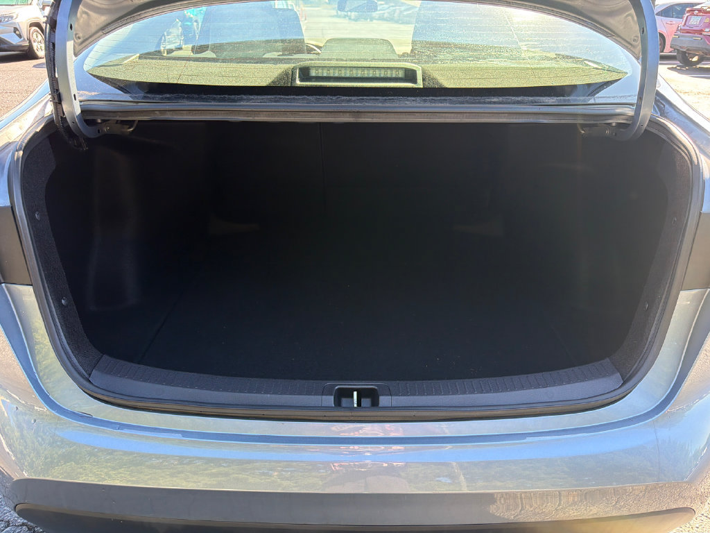 Used 2024 Toyota Corolla LE FWD image 22