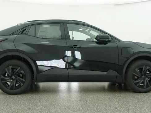 New 2026 Toyota C-HR AWD/4WD image 22