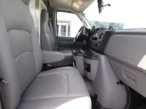 Used 2024 Ford E-350 and Econoline 350 Super Duty w/ Power Windows & Locks Group RWD image 17