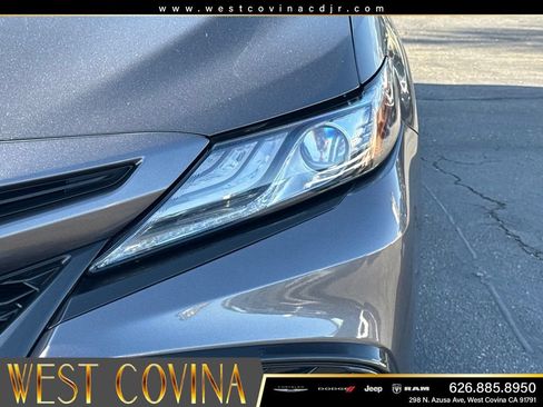 Used 2024 Toyota Camry XSE FWD image 13