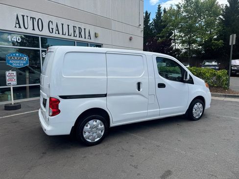 Used 2020 Nissan NV200 SV FWD image 5