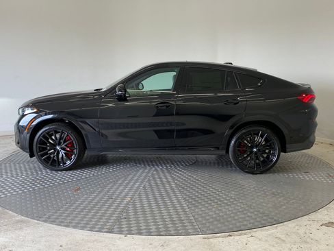 New 2026 BMW X6 M60i image 2
