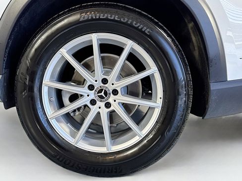 Used 2025 Mercedes-Benz GLE 350 4MATIC image 30