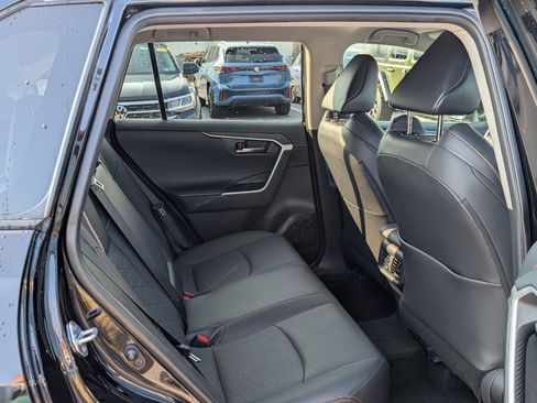 Used 2024 Toyota RAV4 Adventure AWD/4WD image 12
