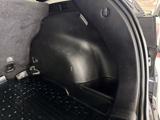 Used 2018 Jeep Compass Sport w/ Tech Group AWD/4WD image 38