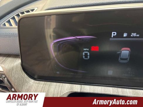 Used 2023 Kia Telluride EX w/ EX Captain's Chair Package image 13