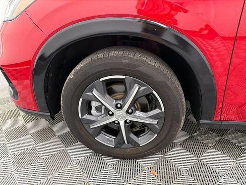 Used 2025 Honda HR-V EX-L image 12