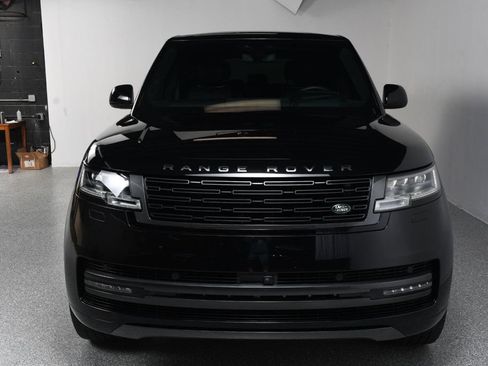 Used 2025 Land Rover Range Rover Long Wheelbase SE AWD/4WD image 17