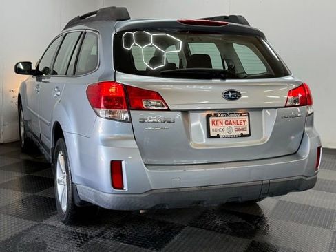 Used 2014 Subaru Outback 2.5i image 8
