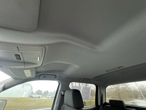 Used 2018 Chevrolet Silverado 1500 LT w/ All Star Edition image 21