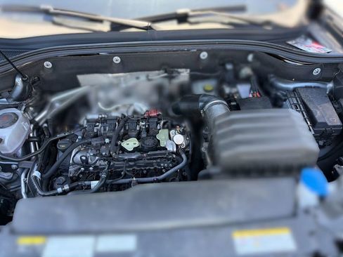 Certified 2024 Volkswagen Atlas Cross Sport SEL R-Line AWD/4WD image 16