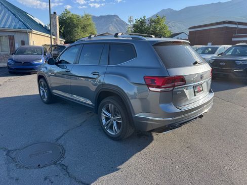 Used 2019 Volkswagen Atlas SEL R-Line AWD/4WD image 3