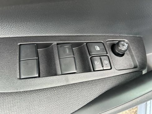 Certified 2025 Toyota Corolla LE FWD image 16