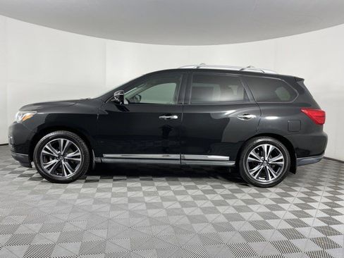 Used 2020 Nissan Pathfinder Platinum FWD image 5