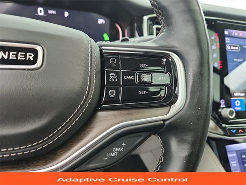 Used 2022 Jeep Grand Wagoneer Series II w/ Convenience Group III image 39