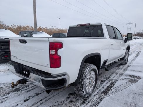 Used 2022 Chevrolet Silverado 2500 LT w/ Convenience Package image 7