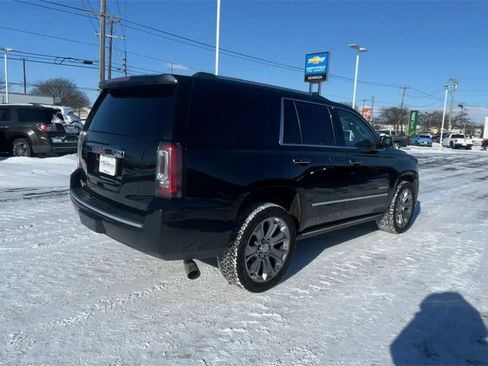 Used 2016 GMC Yukon Denali image 8
