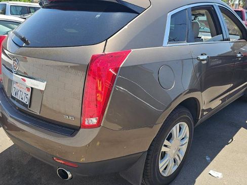 Used 2015 Cadillac SRX Luxury w/ Driver Awareness Package AWD/4WD image 4