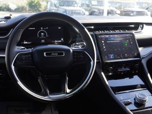 Certified 2024 Jeep Grand Cherokee L Limited w/ Black Appearance Package image 27