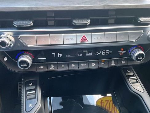 Used 2024 Kia Telluride SX Prestige X-Line image 34