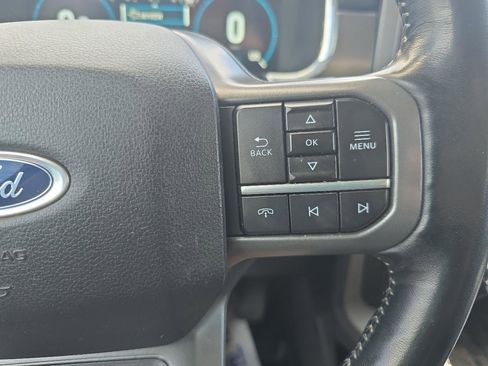 Used 2021 Ford F150 Lariat w/ Max Trailer Tow Package AWD/4WD image 27