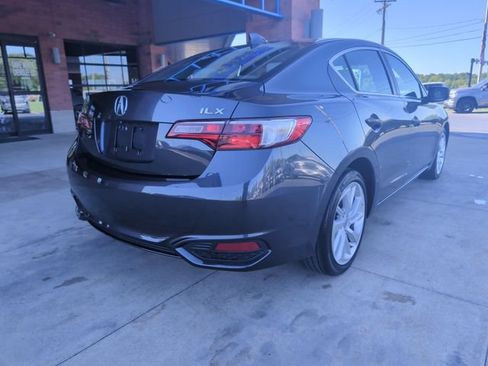 Used 2016 Acura ILX FWD image 8
