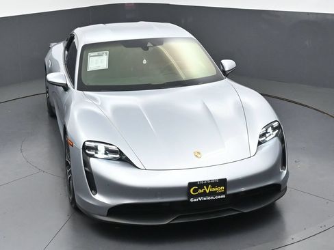 Used 2021 Porsche Taycan RWD image 42