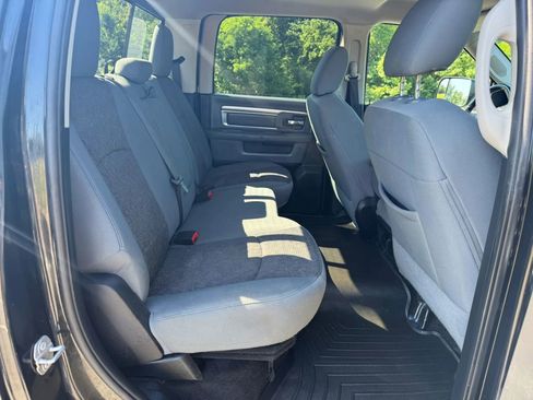 Used 2017 RAM 2500 Big Horn w/ Sport Appearance Group AWD/4WD image 12