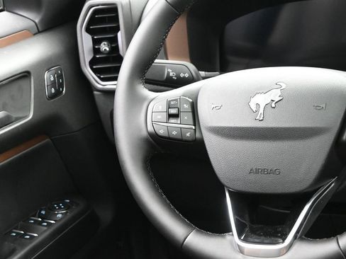 New 2025 Ford Bronco Sport Outer Banks w/ Sasquatch Outer Banks Package image 29