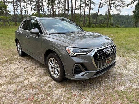 Used 2025 Audi Q3 2.0T Premium AWD/4WD image 7
