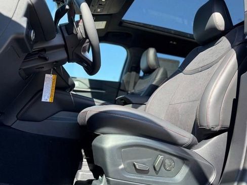 New 2026 Ford Explorer ST AWD/4WD image 17