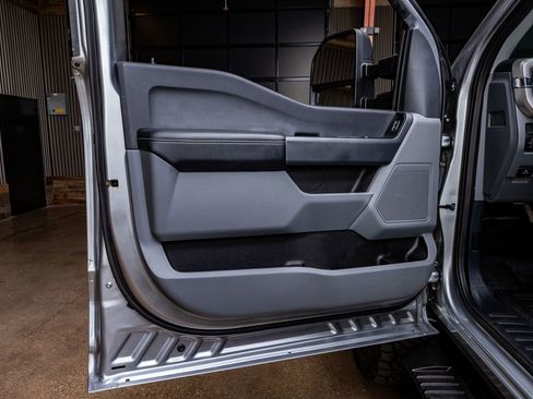 Used 2023 Ford F350 XLT w/ FX4 Off-Road Package image 35