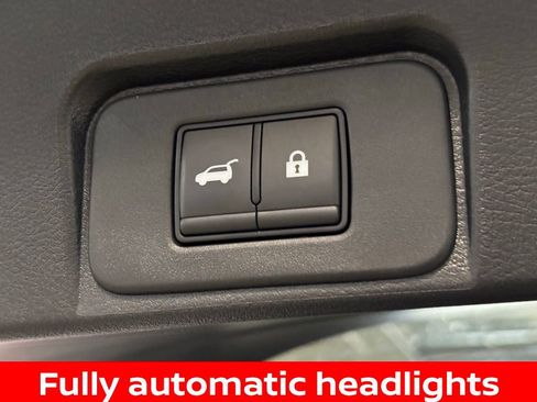 Certified 2026 Nissan Rogue SL AWD/4WD image 17