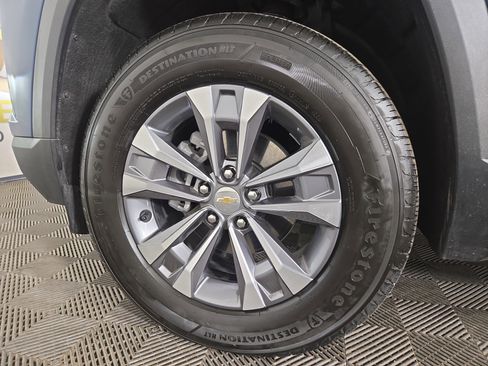 Certified 2025 Chevrolet Equinox LT w/ Convenience Package II image 34