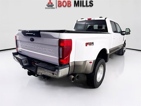 Used 2022 Ford F350 Lariat w/ Lariat Ultimate Package image 7