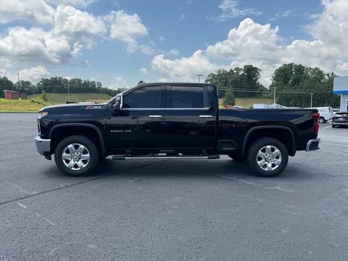 Used 2023 Chevrolet Silverado 2500 LTZ w/ LTZ Plus Package AWD/4WD image 6